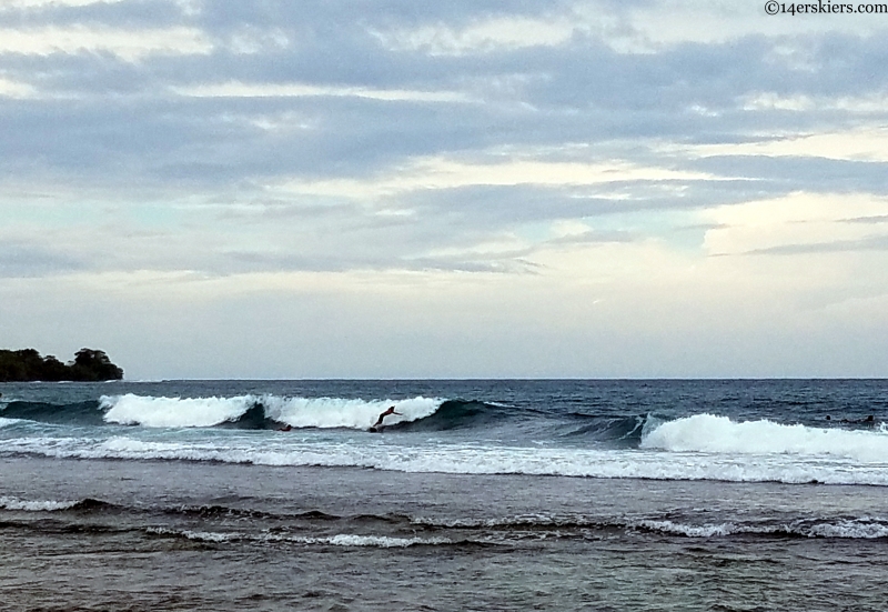 surfing in bocas del toro