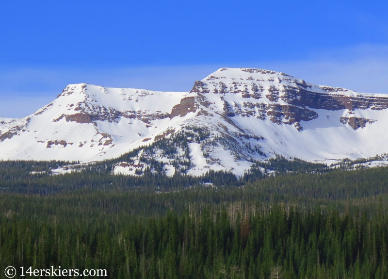 A subpeak of Flat Top Mountain.