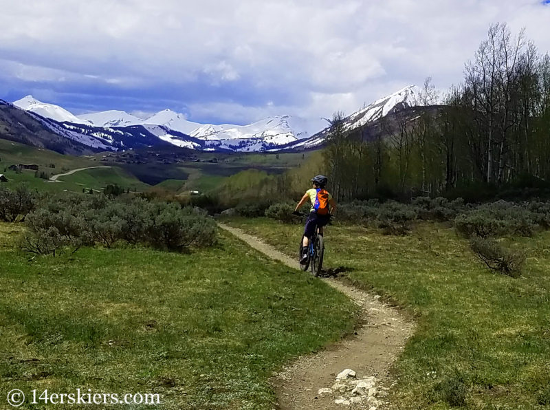 Upper Loop - best early season mountain bike rides near Crested Butte